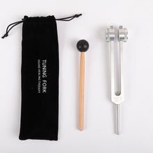 Load image into Gallery viewer, Metal Tuning Fork Heart OM 136.1Hz and 4096Hz Silver Color with bags and mallets
